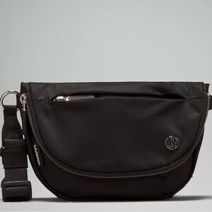 Lululemon All Night Festival bag Micro 2L